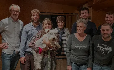 humaneo-about-hero-bg-mobile